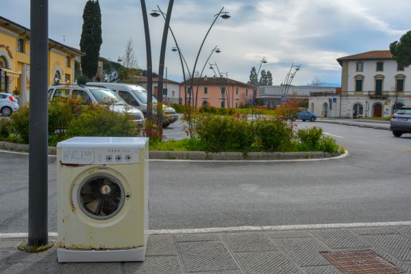 Washing Machine Removal in Waterloo